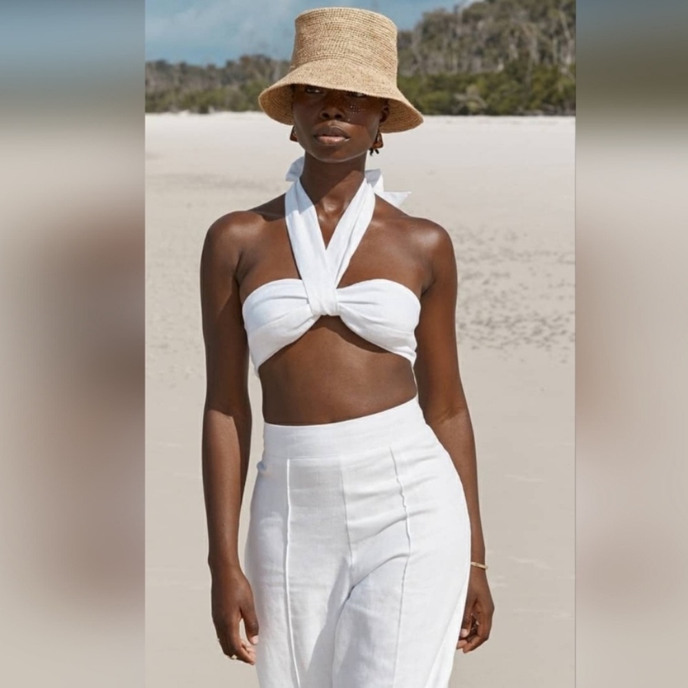DISSH Black paradise halter crop top size 4